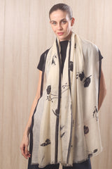 wool cashmere black & white geranium scarf